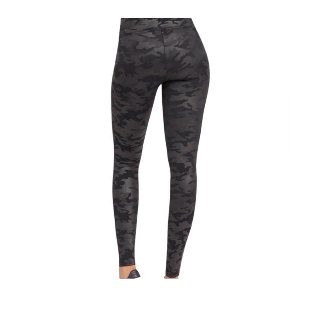 Spanx Faux Leather Camo Leggings Matte Black - Picture 2 of 7